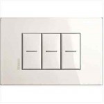 PLACCA METALLO SOTTILE 3 POSTI AXOLUTE AIR COLORE BIANCO HW4803HD BTICINO 