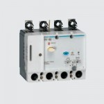 BLOCCO DIFFERENZIALE 4 POLI PER INTERRUTTORI SCATOLATI SERIE H160B HAGER HB261